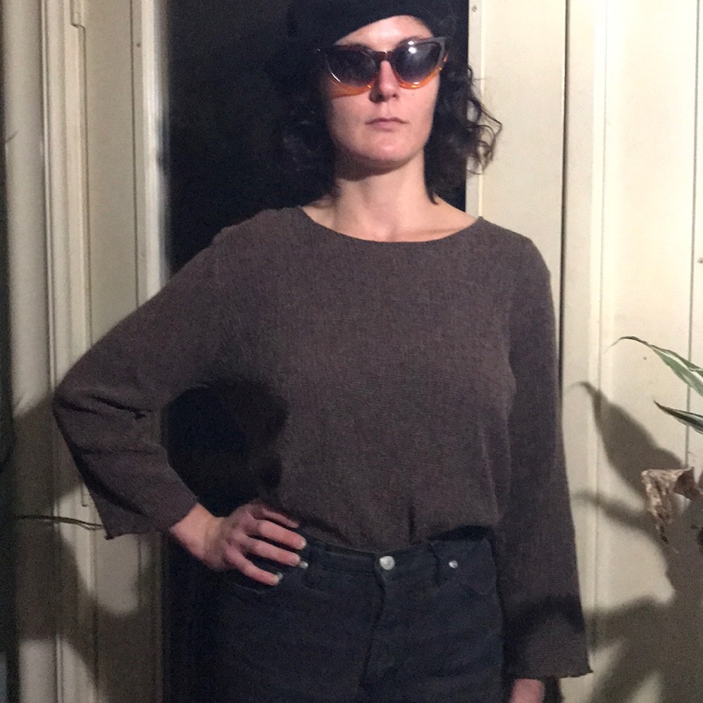 CROFT & BARROW DARK BROWN PULLOVER TOP SHIRRED L